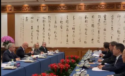 China Canada champange